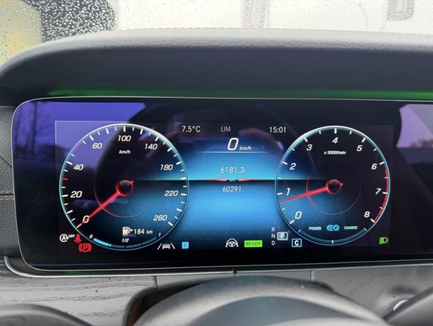 MERCEDES-BENZ E 200 Cabriolet AMG Line  