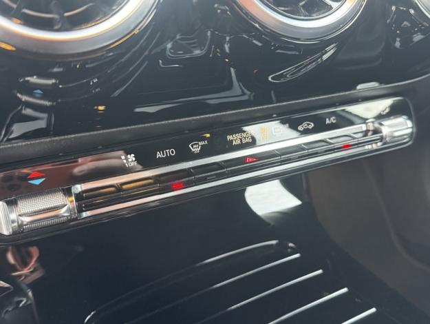 MERCEDES-BENZ A 180 d progressive  