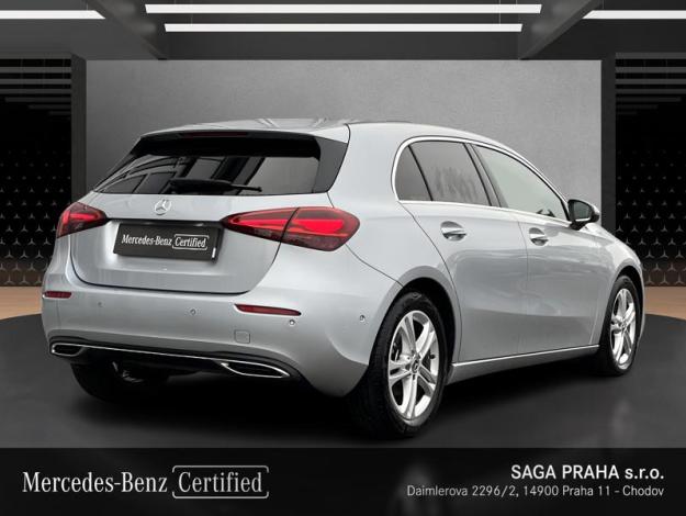 MERCEDES-BENZ Třídy A A 200 (5/21)