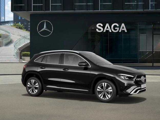 MERCEDES-BENZ GLA 180  GLA 180 Cyber Edition