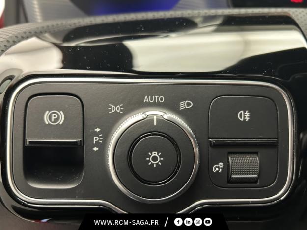 MERCEDES-BENZ Classe A 200 Berline AMG Line  Classe A 200 Berline AMG Line