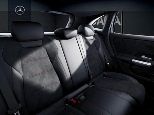 MERCEDES-BENZ GLA 200 d Edition 140  GLA 200 d Edition 140