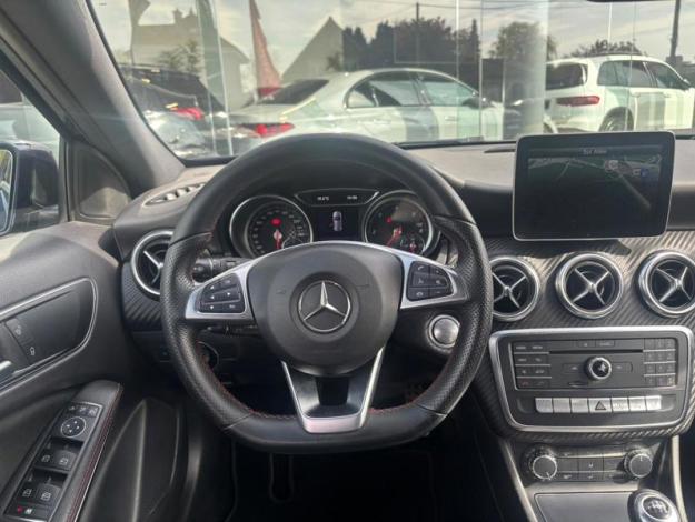 MERCEDES-BENZ A 180 d AMG Pack Night  