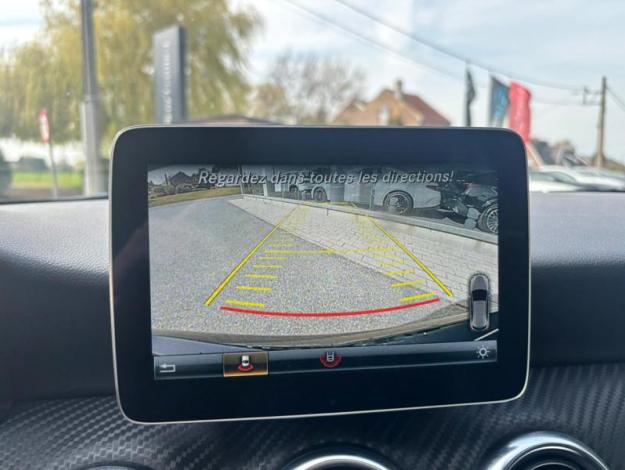 MERCEDES-BENZ A 180 d AMG Pack Night  