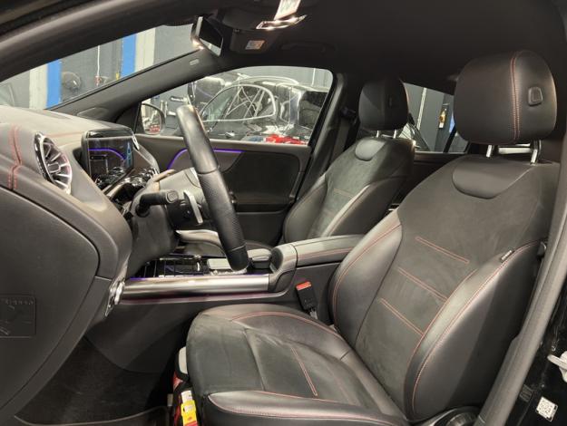 MERCEDES-BENZ EQA 250 AMG Pack Night   