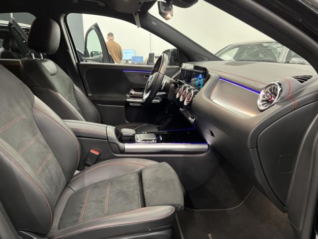 MERCEDES-BENZ EQA 250 AMG Pack Night   