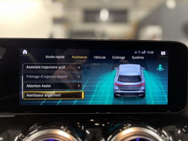 MERCEDES-BENZ EQA 250 AMG Pack Night   