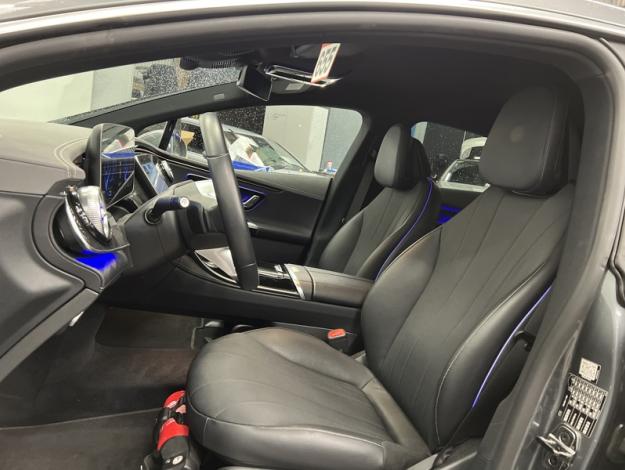 MERCEDES-BENZ EQE EQE 300