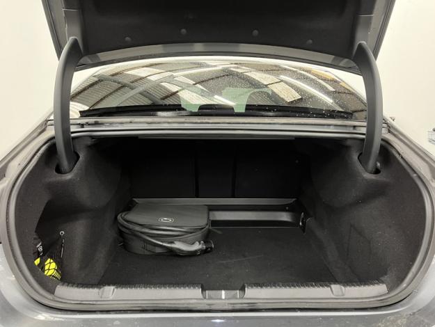 MERCEDES-BENZ EQE EQE 300