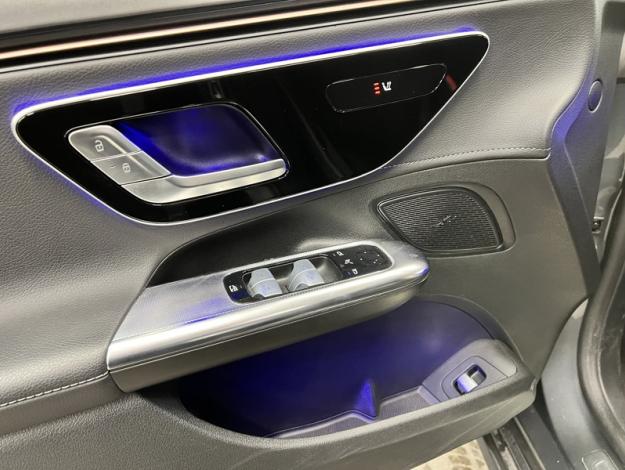 MERCEDES-BENZ EQE EQE 300