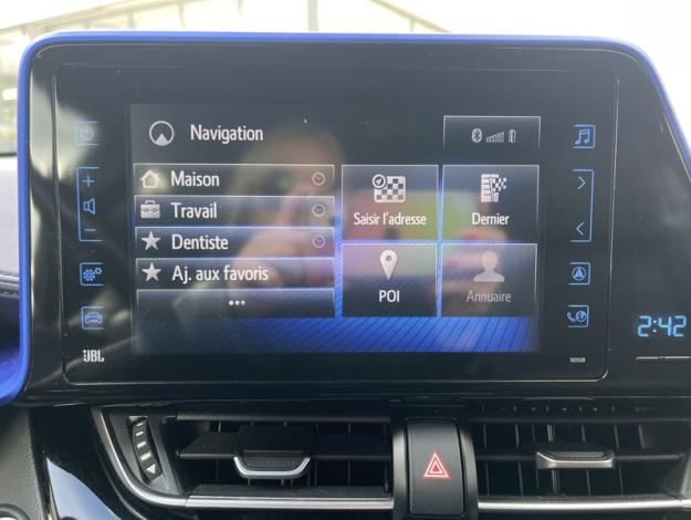 TOYOTA C-HR 122h Graphic  