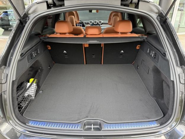 MERCEDES-BENZ GLC SUV GLC 200 d 4MATIC Avantgarde Line  GLC 200 d 4MATIC Avantgarde Line