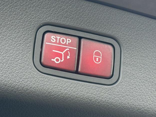 MERCEDES-BENZ GLC SUV GLC 200 d 4MATIC Avantgarde Line  GLC 200 d 4MATIC Avantgarde Line