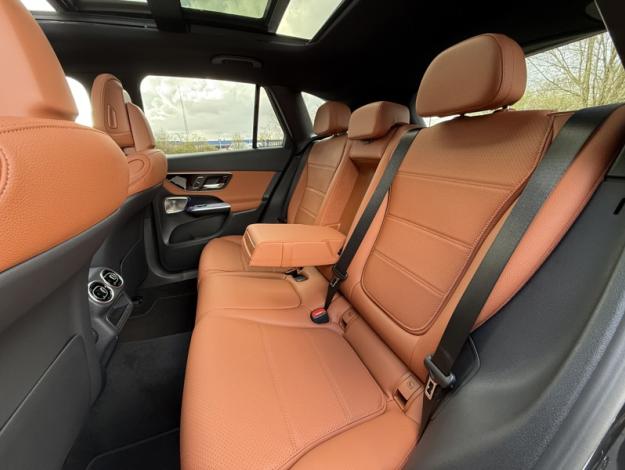 MERCEDES-BENZ GLC SUV GLC 200 d 4MATIC Avantgarde Line  GLC 200 d 4MATIC Avantgarde Line