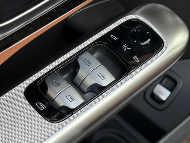 MERCEDES-BENZ GLC SUV GLC 200 d 4MATIC Avantgarde Line  GLC 200 d 4MATIC Avantgarde Line