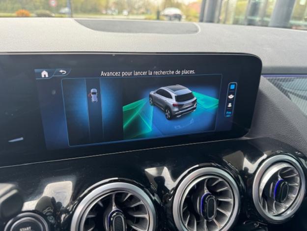 MERCEDES-BENZ GLA 200 d AMG Line  GLA 200 d AMG Line