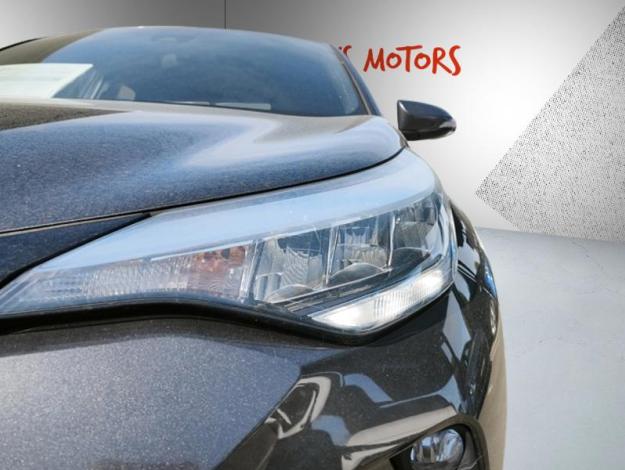 TOYOTA C-HR 1.8 Hybride 122 Dynamic  