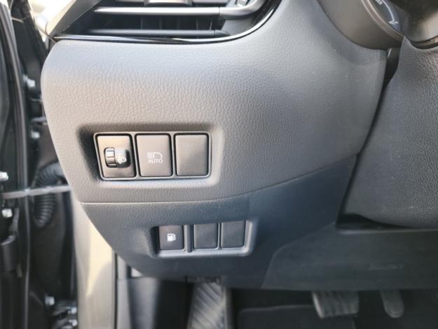 TOYOTA C-HR 1.8 Hybride 122 Dynamic  