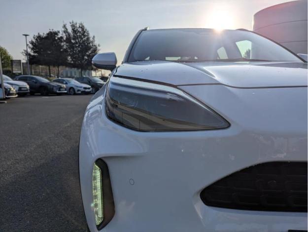 TOYOTA Yaris Cross YARIS CROSS 130H 2WD DESIGNPACKCARGO MY25  YARIS CROSS 130H 2WD DESIGN PACK CARGO MY25