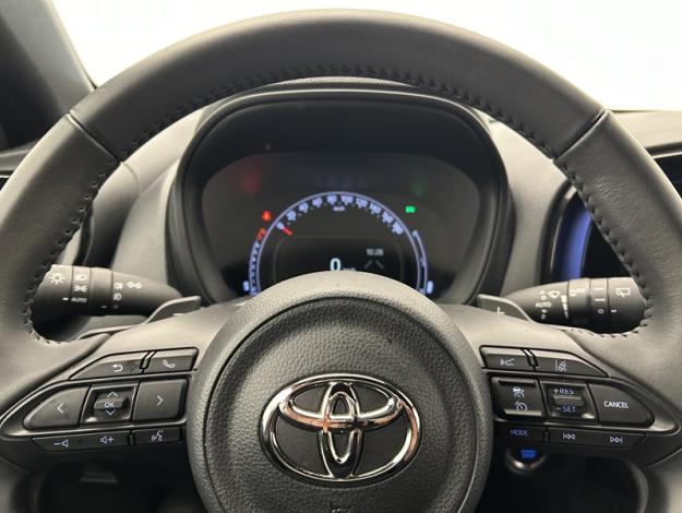 TOYOTA Aygo X 1.0 S-CVT 72 Collection   