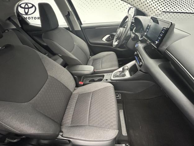 TOYOTA Yaris 116h Dynamic  