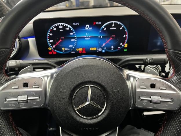 MERCEDES-BENZ CLA Coupé CLA 220 d Coupé AMG Line  