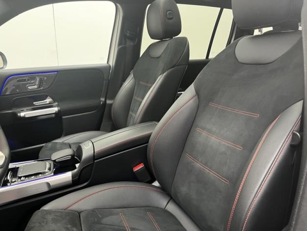 MERCEDES-BENZ GLB 200 d AMG Line  