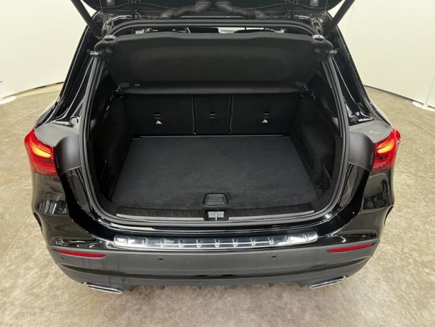 MERCEDES-BENZ GLA 200 d AMG Line  