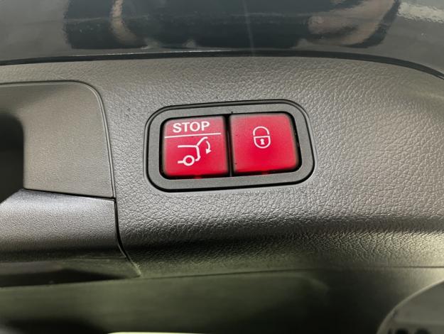 MERCEDES-BENZ GLA 200 d AMG Line  