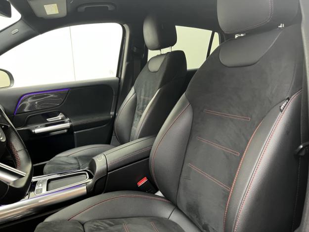 MERCEDES-BENZ GLA 200 d AMG Line  