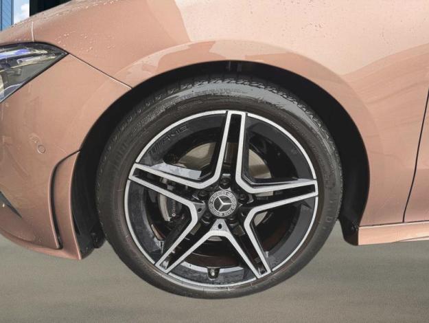 MERCEDES-BENZ CLA-Klasse CLA 180 Shooting Brake