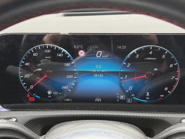 MERCEDES-BENZ CLA 180 SB AMG Pack Night Toit Pano  