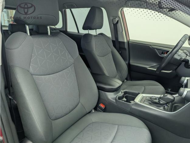 TOYOTA RAV4 Hybride AWD Dynamic Navi Business 222  