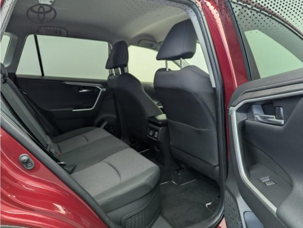 TOYOTA RAV4 Hybride AWD Dynamic Navi Business 222  