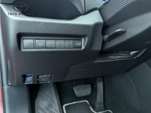 TOYOTA RAV4 Hybride AWD Dynamic Navi Business 222  