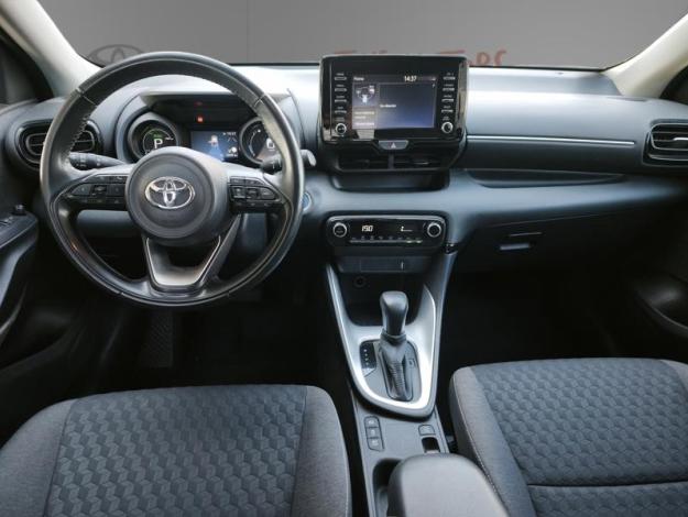 TOYOTA Yaris 1.5 HYBRID 116H DESIGN   