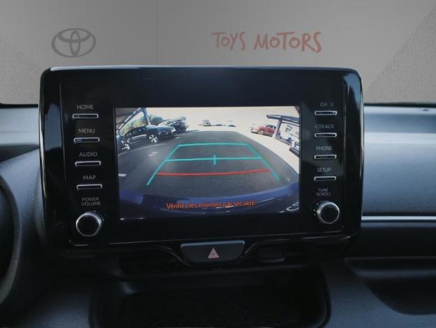 TOYOTA Yaris 1.5 HYBRID 116H DESIGN   