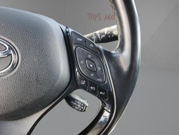 TOYOTA C-HR 1.8 HYBRIDE 122 DESIGN  