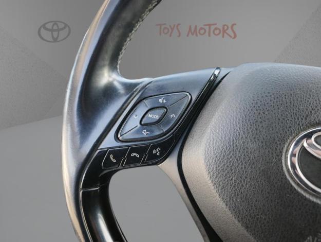 TOYOTA C-HR 1.8 HYBRIDE 122 DESIGN  