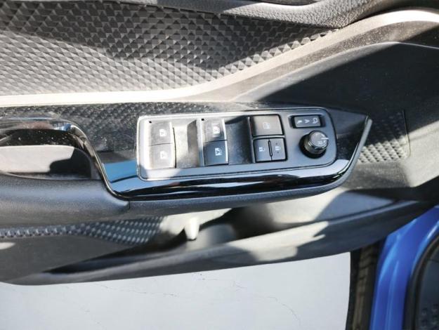 TOYOTA C-HR 1.8 HYBRIDE 122 DESIGN  