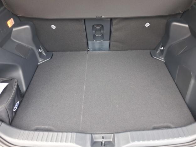 TOYOTA Yaris Cross 1.5 HYBRID 130H DESIGN AUTO  YARIS CROSS 130H 2WD DESIGNPACKCARGO VD