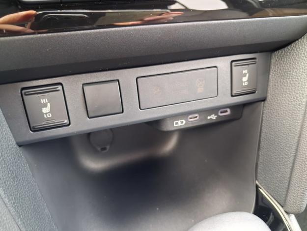 TOYOTA Yaris Cross 1.5 HYBRID 130H DESIGN AUTO  YARIS CROSS 130H 2WD DESIGNPACKCARGO VD