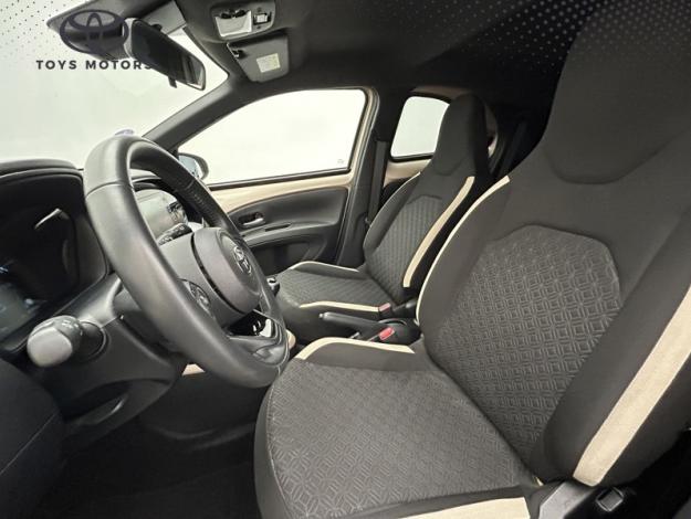 TOYOTA Aygo X 1.0 VVT-i 72 Design  