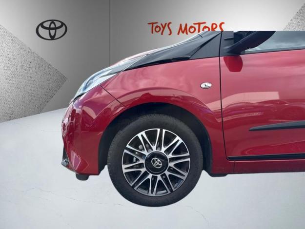 TOYOTA Aygo 1.0 VVT-i x-clusiv zen  