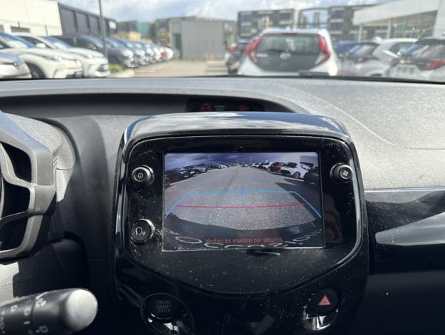 TOYOTA Aygo 1.0 VVT-i x-clusiv zen  