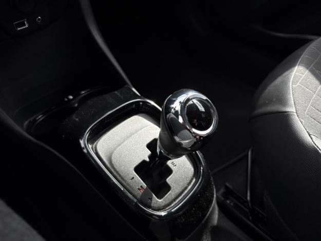 TOYOTA Aygo 1.0 VVT-i x-clusiv zen  