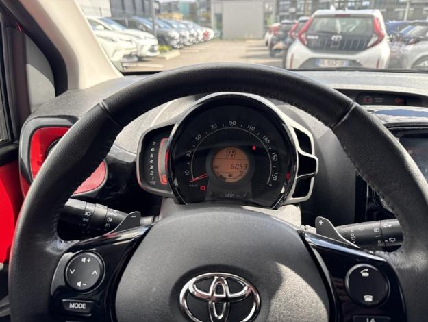 TOYOTA Aygo 1.0 VVT-i x-clusiv zen  