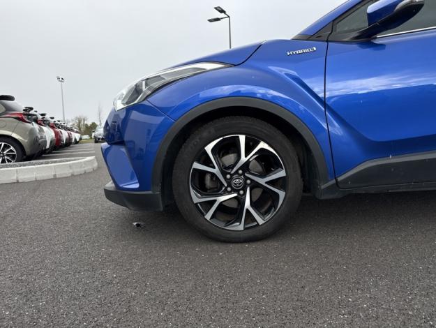 TOYOTA C-HR 1.8 HYBRIDE 122 EDITION  