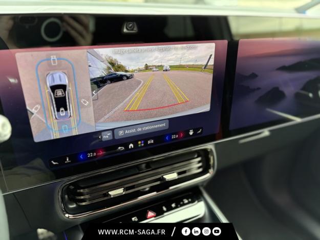 MERCEDES-BENZ GLB 250+ avec technologie EQ Limited Edition  GLB 250+ avec technologie EQ Limited Edition