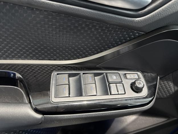 TOYOTA C-HR Hybrid Edition  1.8 122 ch 